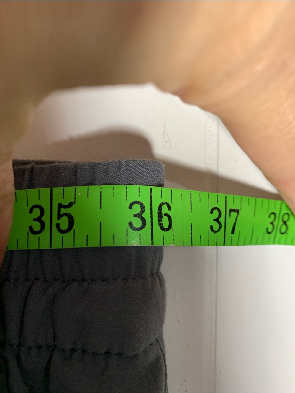 Women’s Gray Pants. Denver Hayes. Size 38/30. - Picture 4 of 10